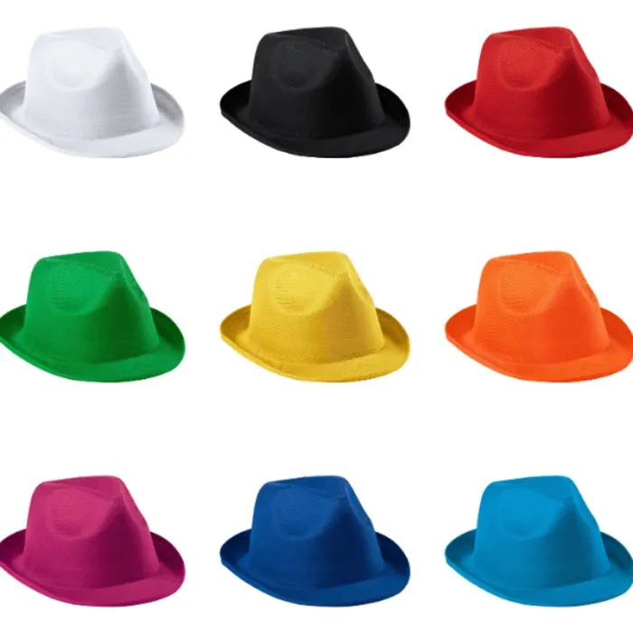Sombrero personalizado con cinta publicitaria alrededor