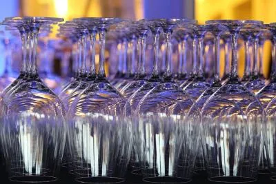 CATAVINOS PERSONALIZADOS: Un detalle original para regalar a los invitados de tu boda