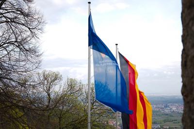 Banderas publicitarias: tu marca más visible que nunca